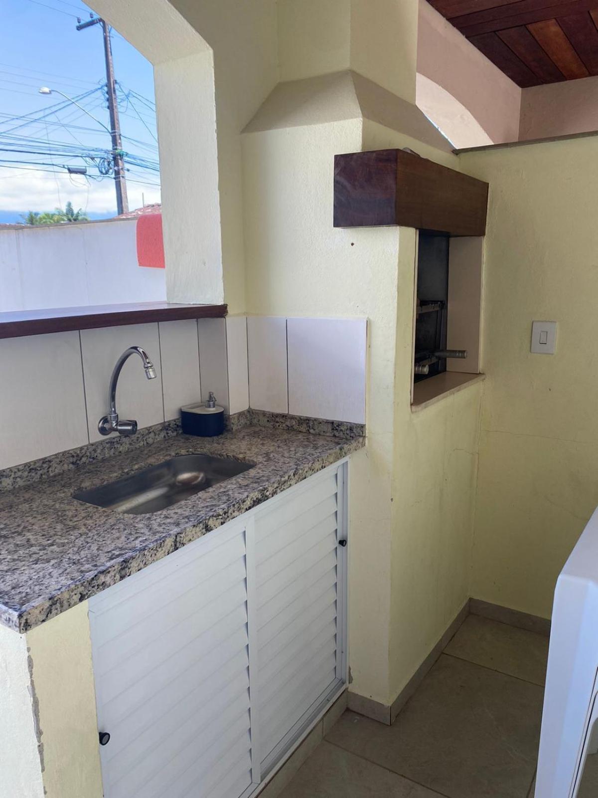Casa Em Ate 12 Pessoas - Com Piscina * Ubatuba