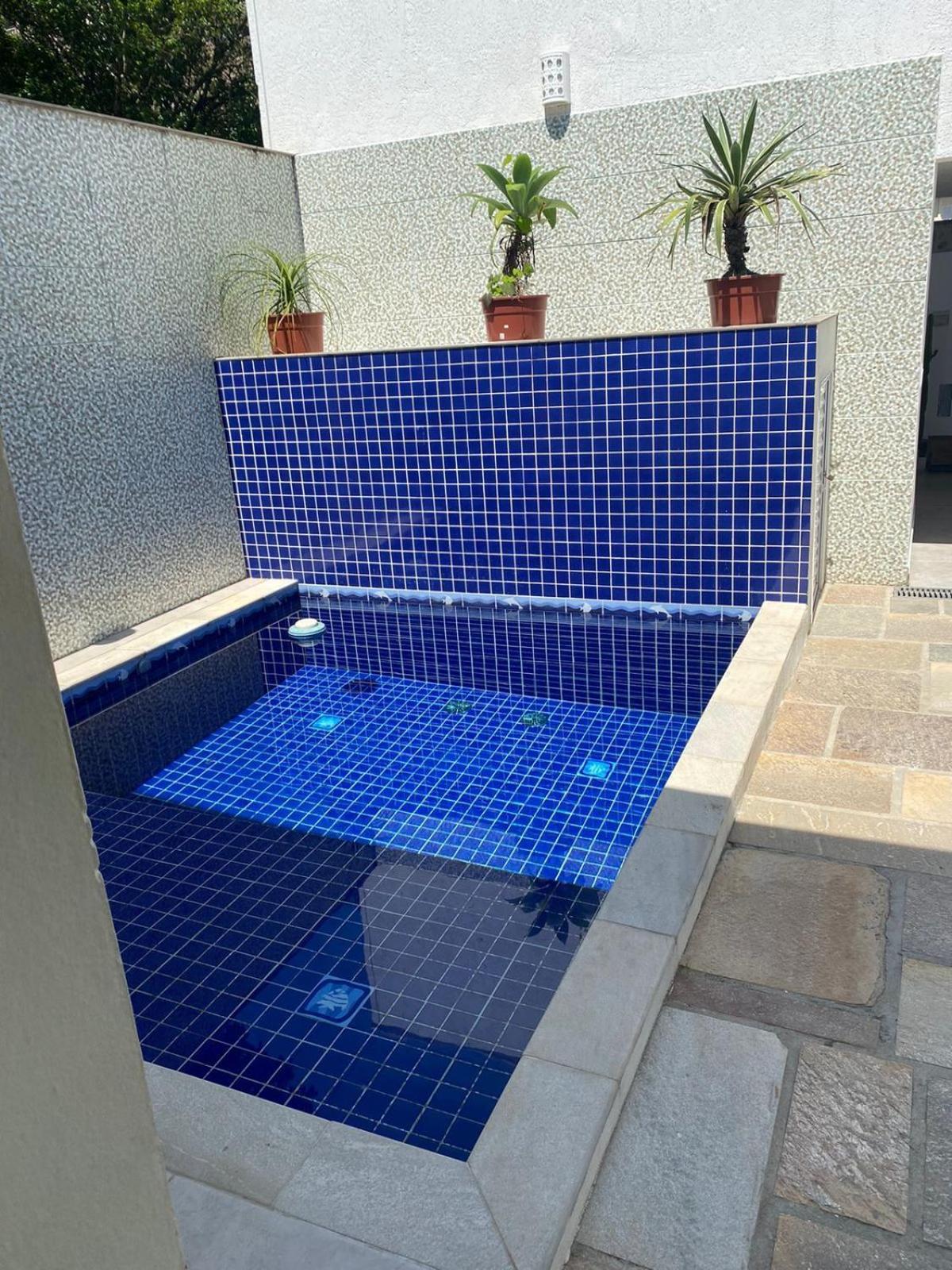 Casa de férias Casa Em Ate 12 Pessoas - Com Piscina